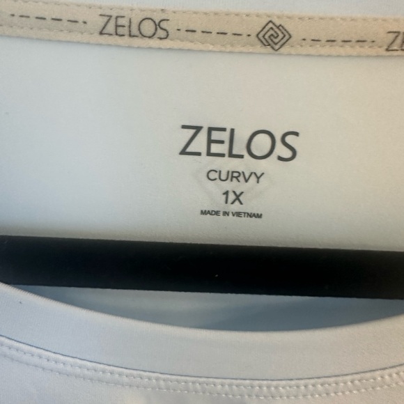 NWT Zelos Light Blue T-Shirt Size 1X Curvy Athletic - Picture 4 of 7